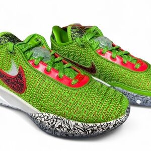 Nike Kids Green and Red Patterned Sneakers